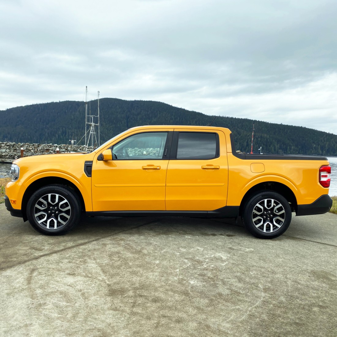 Ford Maverick Painted Body Side Molding 2022 2024 / FEMAVERICK22